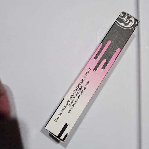 Medusa's Makeup Cruelty Free Lip Gloss FRENCH KISS ~ Barbie Barbciecore Pink - Picture 4 of 6